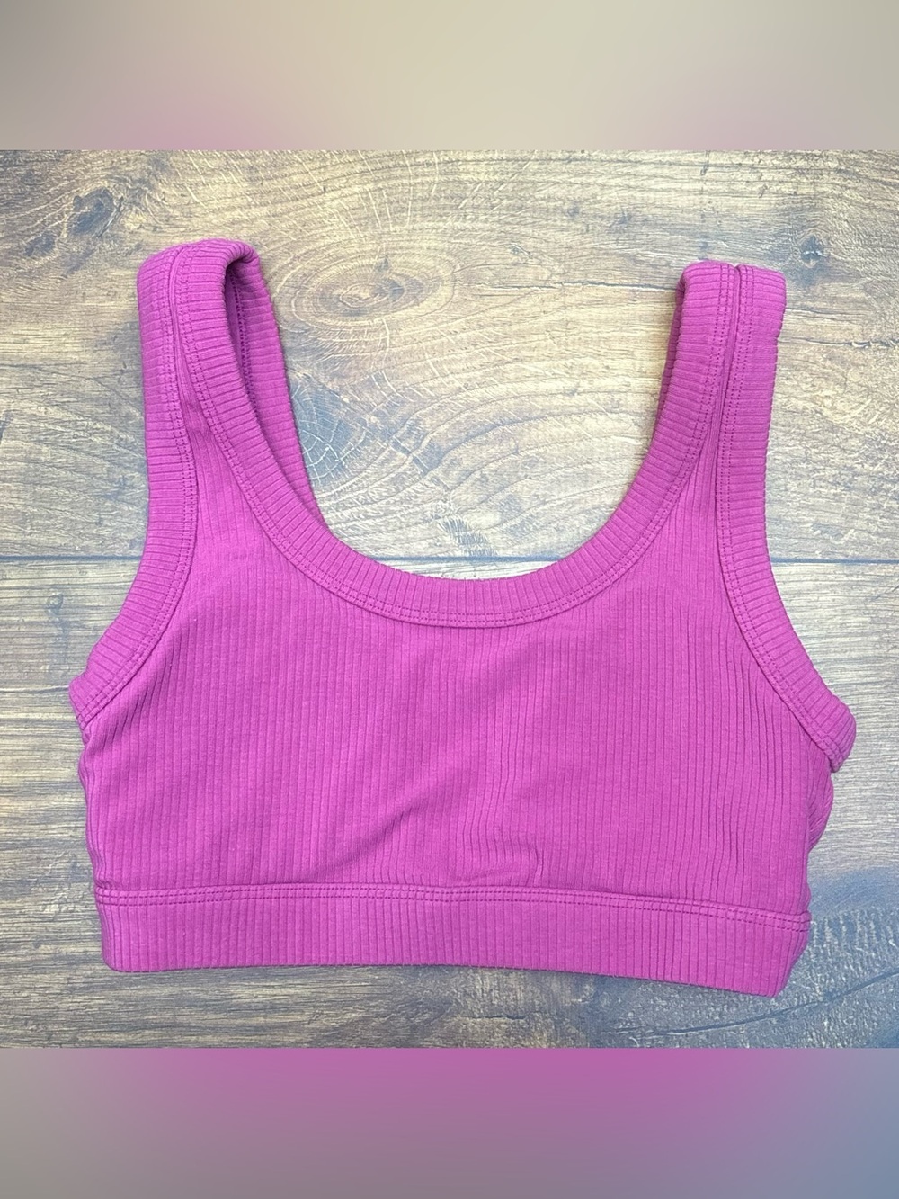 Alo Wellness Bra In Raspberry Sorbet Size Small - Picture 2 of 6